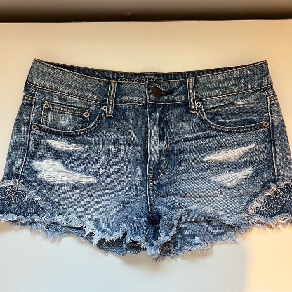 American Eagle Distressed Jean Short
